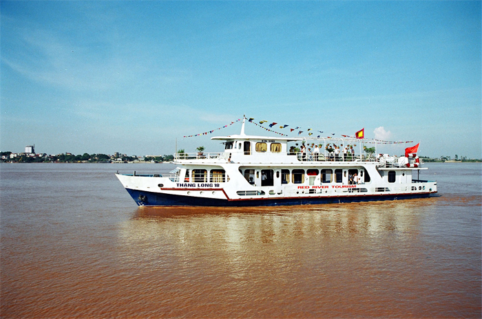 /files/files/Du-thuyen/Song-hong/redriverboat.jpg